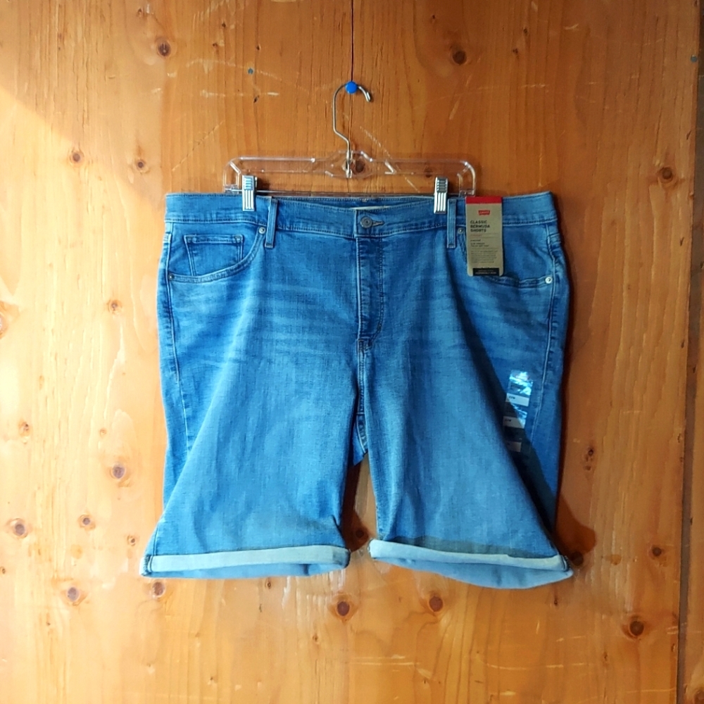 Levi's Blue Cotton Blend Classic Bermuda Shorts
